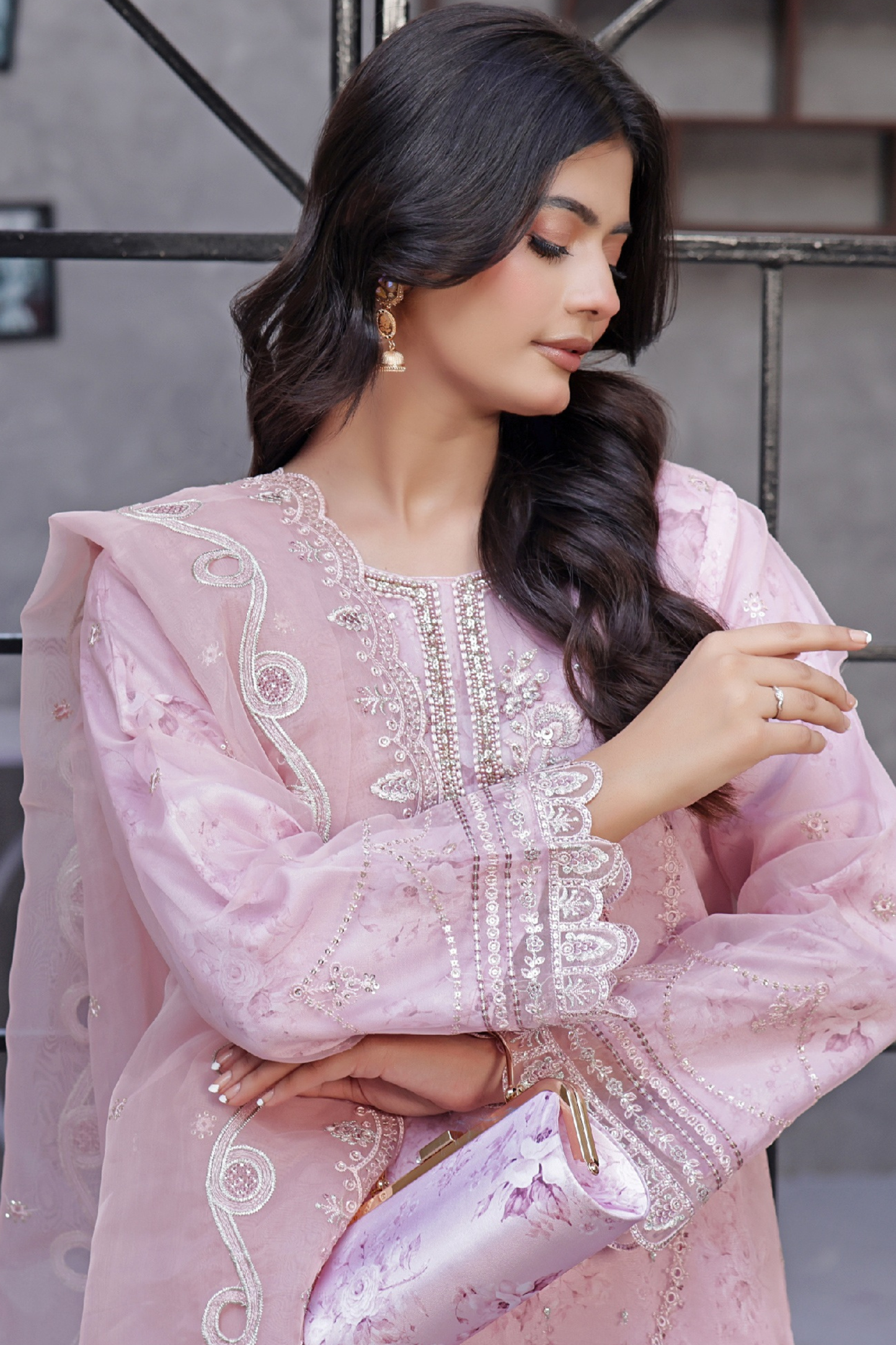 Zaib-o-Zeenat | Dressline | Naaira | Organza-3PC