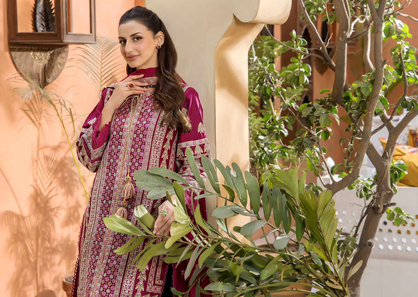 Eshaisha Luxury Lawn 3-PC